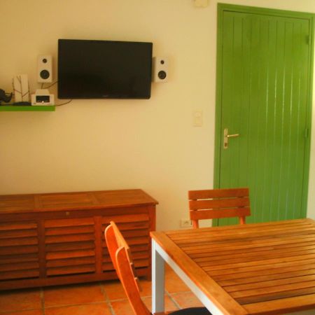 Location St Flo Appartement Saint-Florent  Buitenkant foto