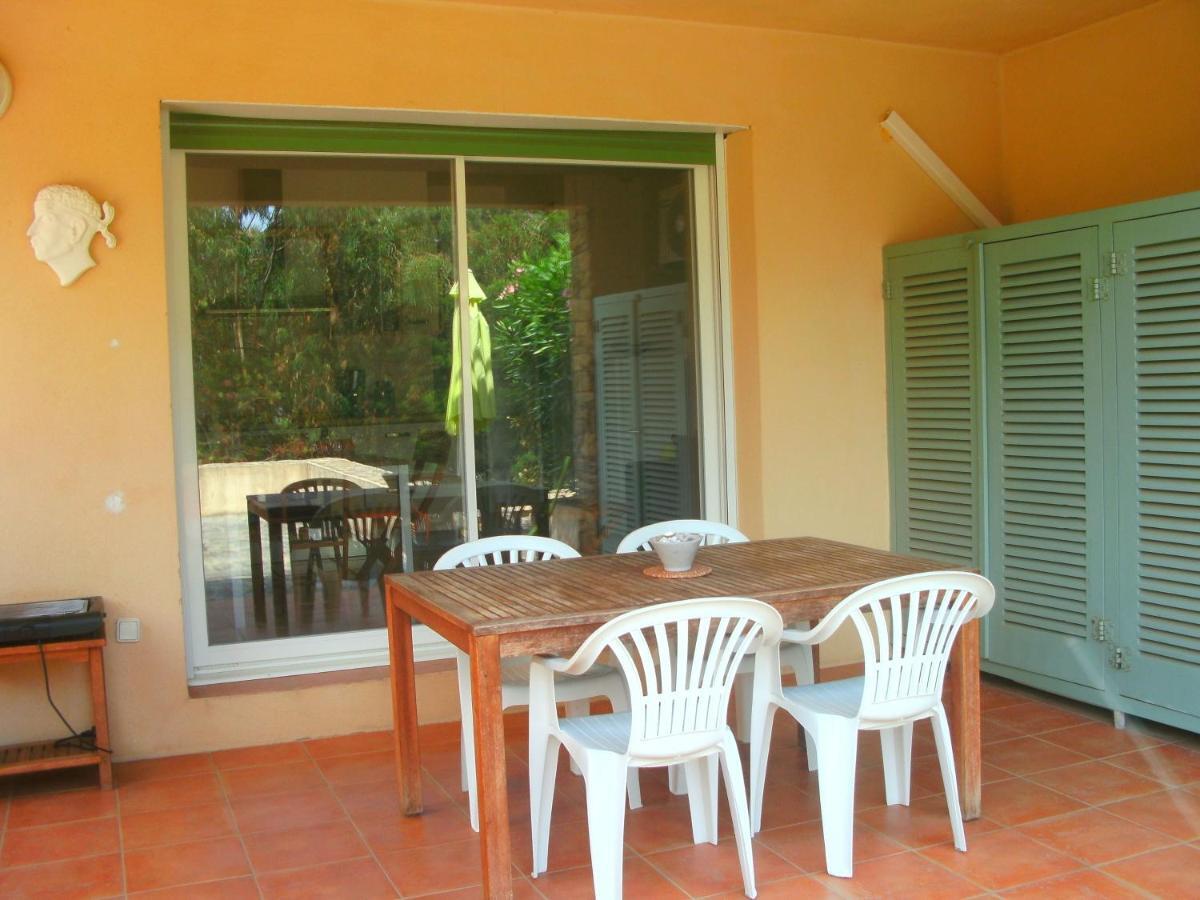 Location St Flo Appartement Saint-Florent  Buitenkant foto