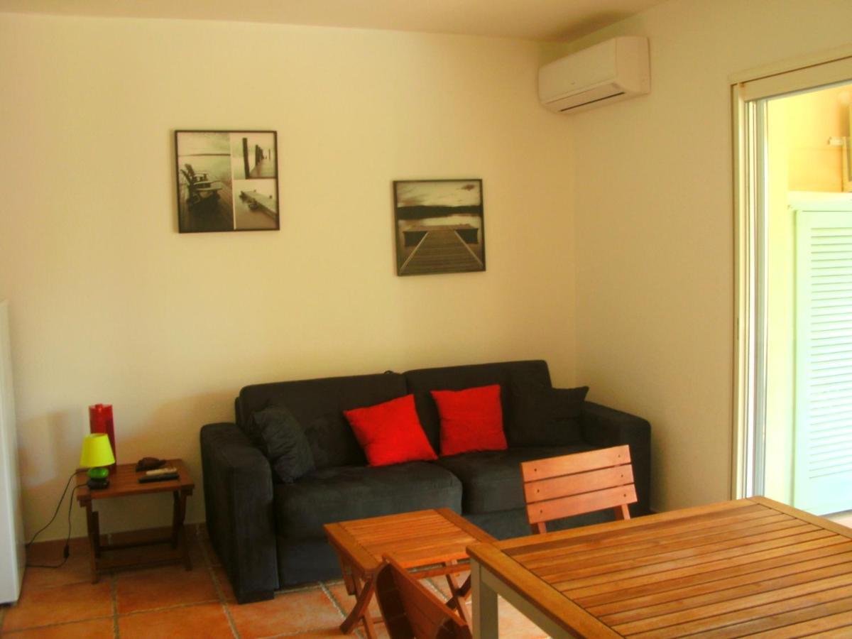 Location St Flo Appartement Saint-Florent  Buitenkant foto